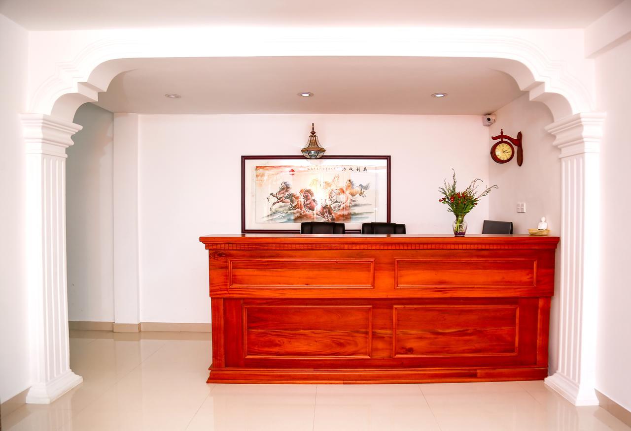 Royal Lake Hotel Nuwara Eliya Dış mekan fotoğraf